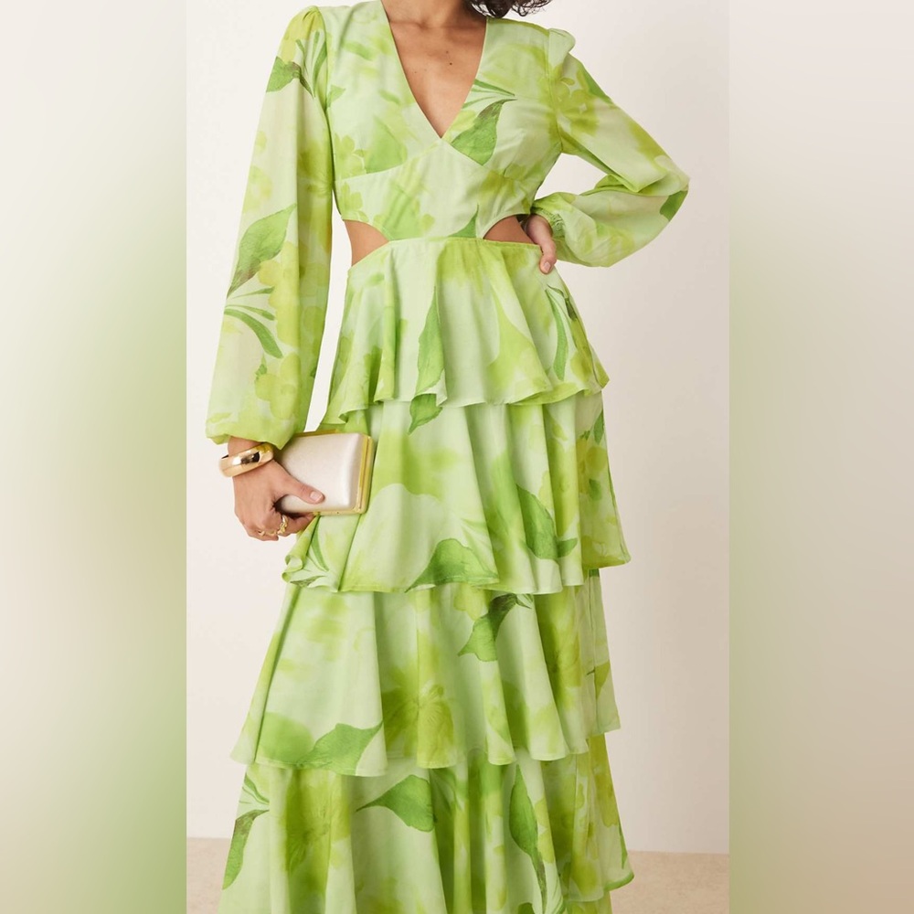 NEVER WORN TIERED GREEN FLORAL DRESS SZ 12